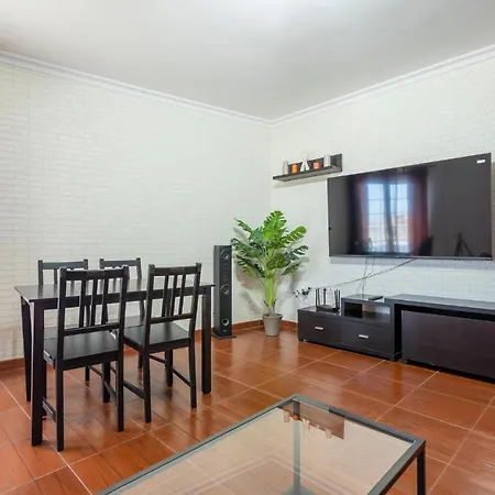公寓 Awesome In With Internet And 2 Bedrooms *