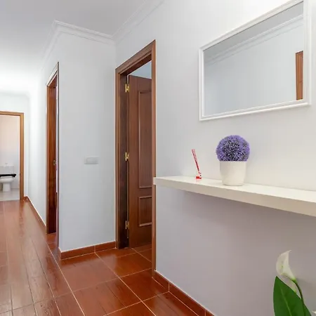 Awesome In With Internet And 2 Bedrooms Lejlighed